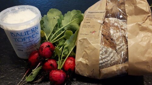 Radieschenaufstrichbrot