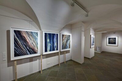 FINE ART Galerie und Musik im "10er Haus"