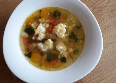 Gemüsesuppe mit Erdäpfel
