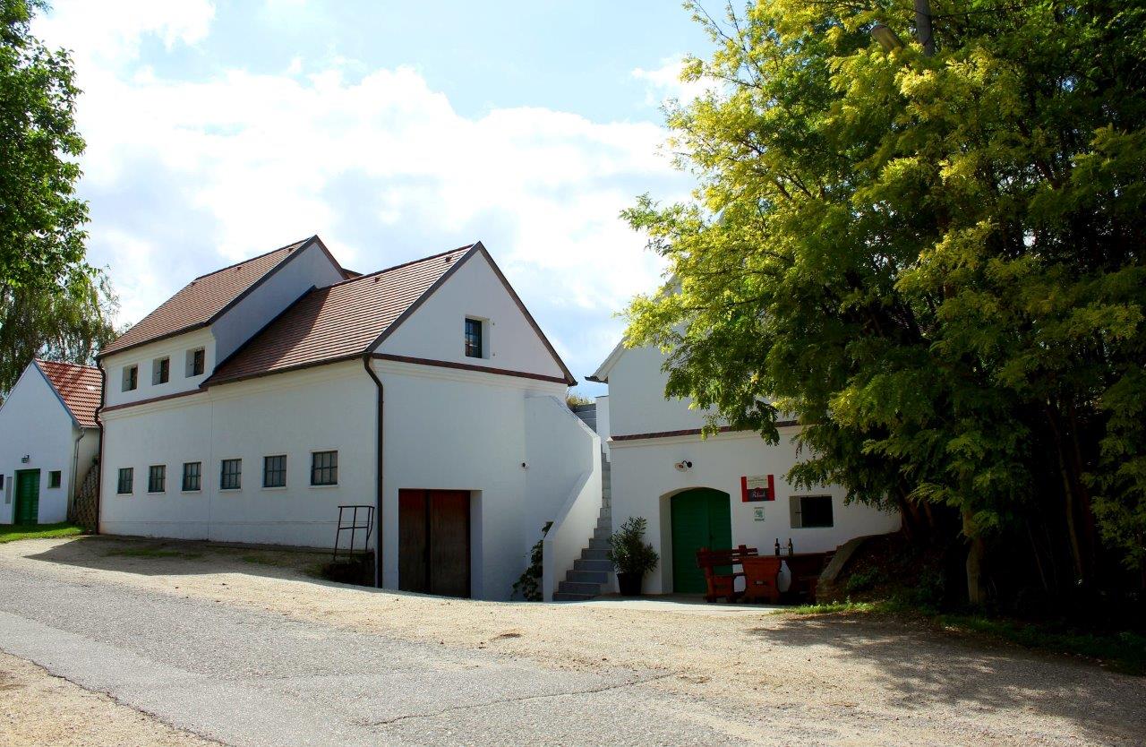 Weingut Ribisch_Weingut Ribisch